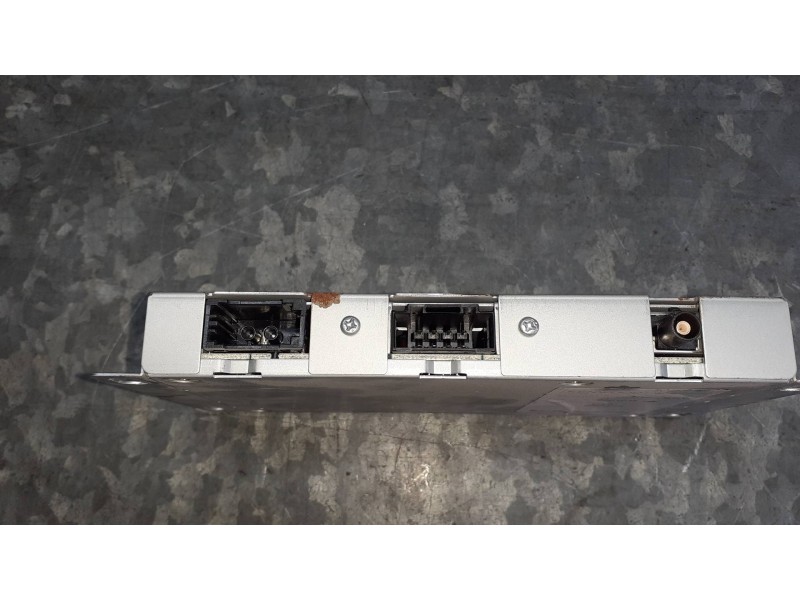 Recambio de sistema audio / radio cd para audi a4 ber. (b8) básico referencia OEM IAM 4E0035563  