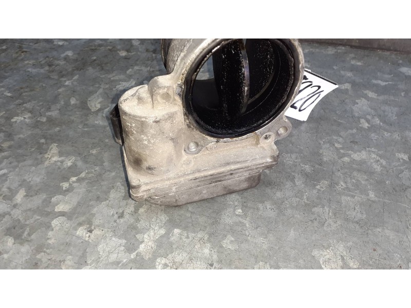 Recambio de caja mariposa para audi a4 ber. (b8) básico referencia OEM IAM 96551498R  4E0145950D