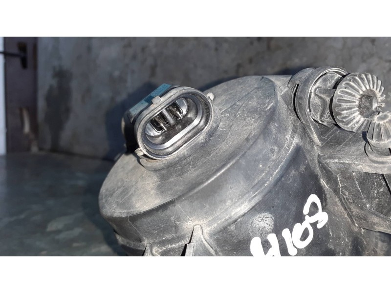 Recambio de faro antiniebla izquierdo para audi a4 ber. (b8) básico referencia OEM IAM 271649  2 PINES