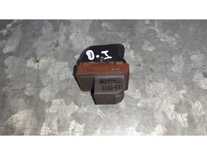 Recambio de interruptor para audi a4 ber. (b8) básico referencia OEM IAM 8K0959831 APERTURA MALETERO 4 PINES