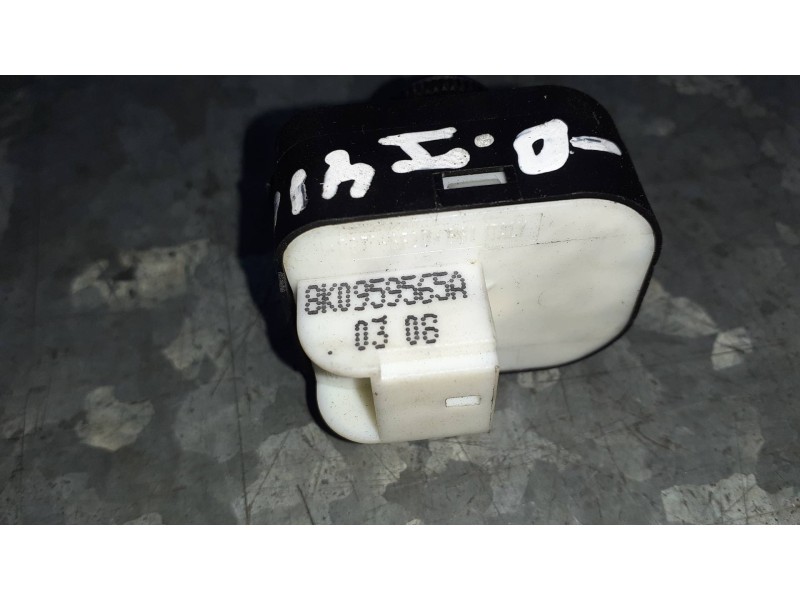 Recambio de mando retrovisor para audi a4 ber. (b8) básico referencia OEM IAM 8K0959565A  4 PINES