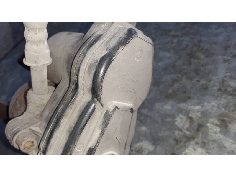 Recambio de pinza de freno trasera izquierda para audi a4 ber. (b8) básico referencia OEM IAM 32335478  2 PINES