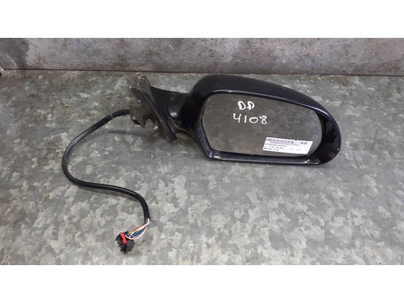 Recambio de retrovisor derecho para audi a4 ber. (b8) básico referencia OEM IAM 18134  ELECTRICO