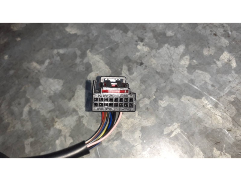 Recambio de retrovisor derecho para audi a4 ber. (b8) básico referencia OEM IAM 18134  ELECTRICO