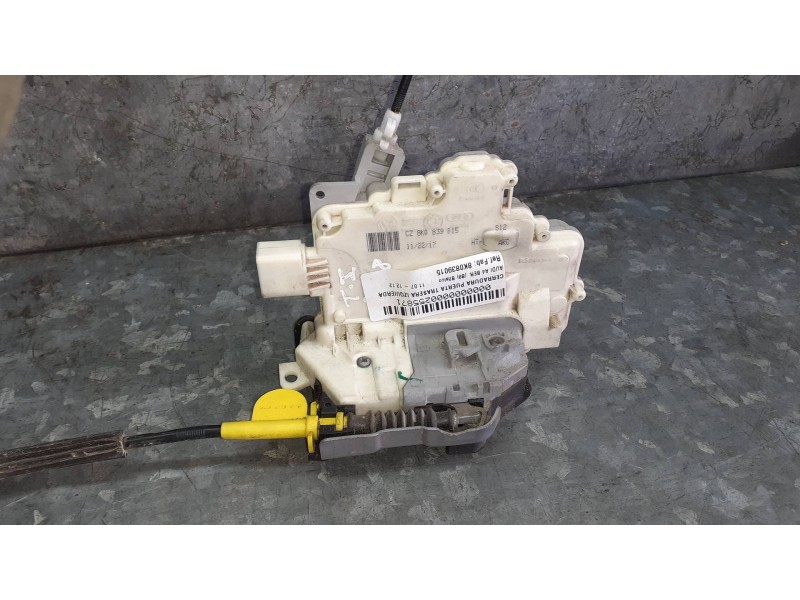 Recambio de cerradura puerta trasera izquierda para audi a4 ber. (b8) básico referencia OEM IAM 8K0839015  7 PINES
