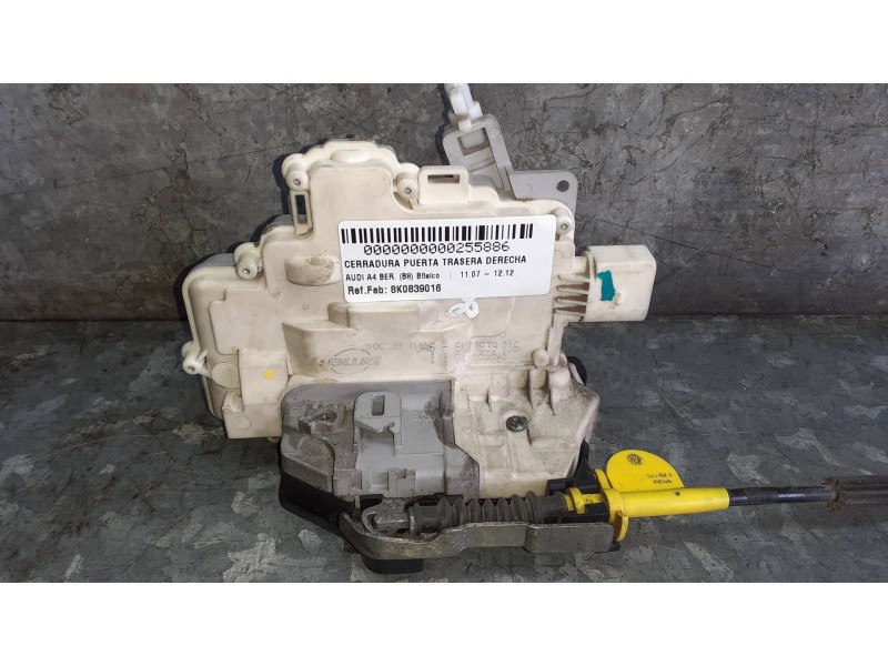 Recambio de cerradura puerta trasera derecha para audi a4 ber. (b8) básico referencia OEM IAM 8K0839016  7 PINES