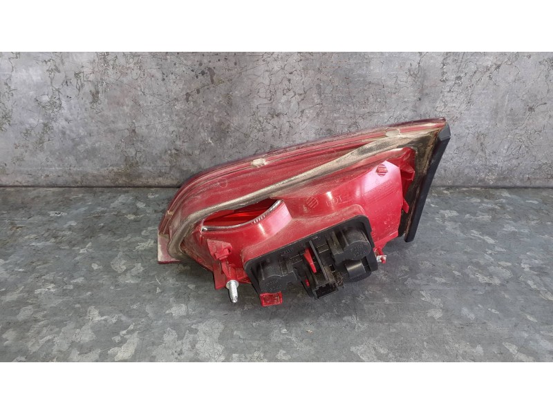 Recambio de piloto trasero izquierdo interior para audi a4 ber. (b8) básico referencia OEM IAM 8K5945093  