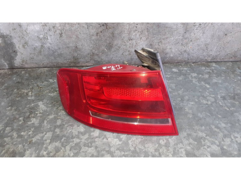 Recambio de piloto trasero izquierdo para audi a4 ber. (b8) básico referencia OEM IAM 8K5945095D  