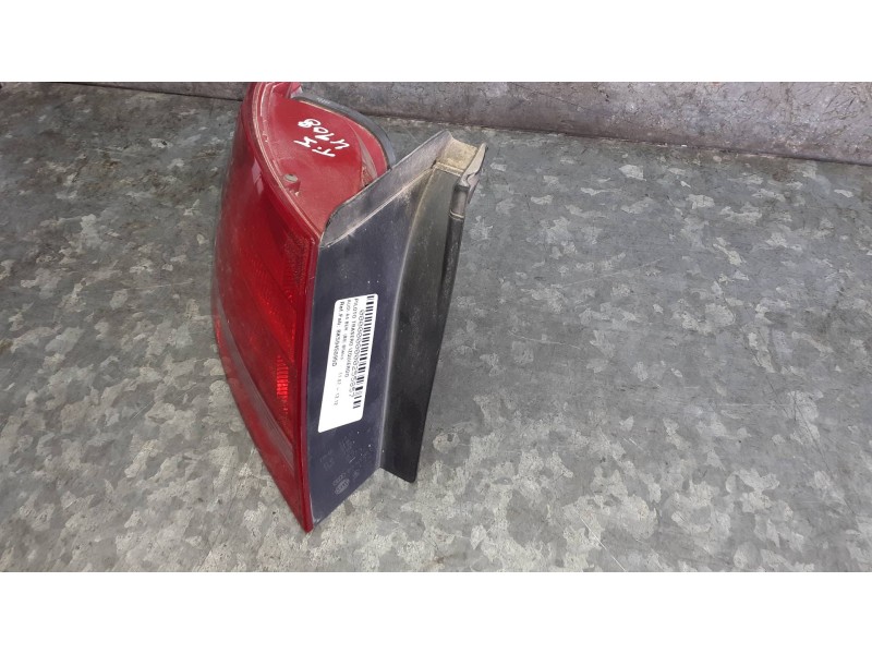 Recambio de piloto trasero izquierdo para audi a4 ber. (b8) básico referencia OEM IAM 8K5945095D  