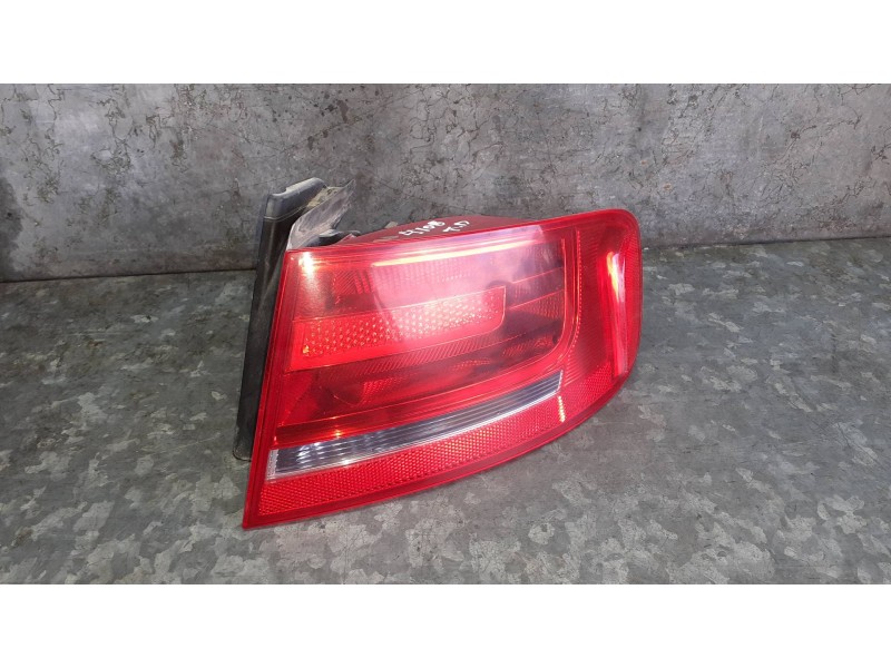 Recambio de piloto trasero derecho para audi a4 ber. (b8) básico referencia OEM IAM 8K5945096D  