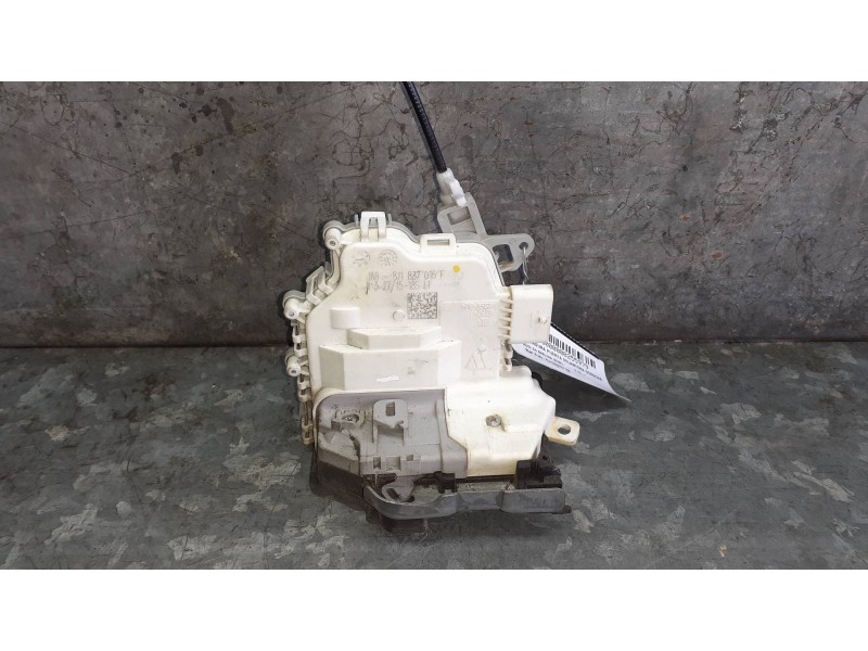 Recambio de cerradura puerta delantera derecha para audi a4 berlina (8w2) referencia OEM IAM 8J1837016F  5 PINES
