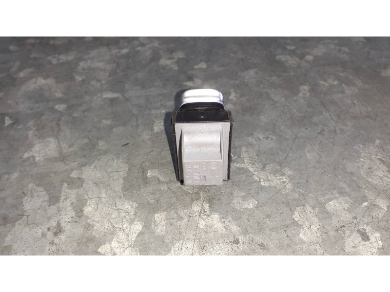 Recambio de mando elevalunas trasero derecho para audi a4 berlina (8w2) referencia OEM IAM 8K0959855B  