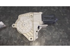 Recambio de motor elevalunas delantero derecho para audi a4 berlina (8w2) referencia OEM IAM 8K0959802A  