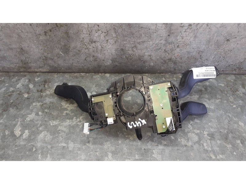 Recambio de mando multifuncion para audi a4 berlina (8w2) referencia OEM IAM 4G8953502AA  