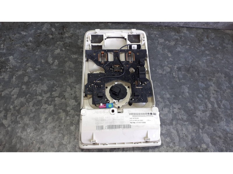 Recambio de luz interior para audi a4 berlina (8w2) referencia OEM IAM 8T0947135BK  