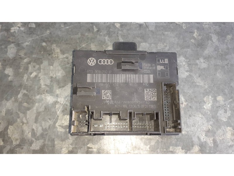 Recambio de modulo confort para audi a4 berlina (8w2) referencia OEM IAM 8T0959792P  DELANTERO DERECHO