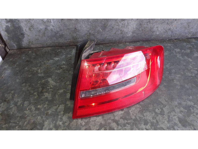 Recambio de piloto trasero derecho para audi a4 berlina (8w2) referencia OEM IAM 8K5945096AC  