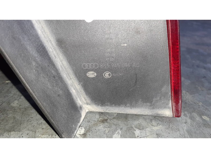 Recambio de piloto trasero derecho para audi a4 berlina (8w2) referencia OEM IAM 8K5945096AC  