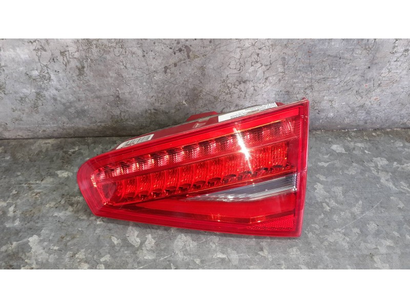 Recambio de piloto trasero derecho interior para audi a4 berlina (8w2) referencia OEM IAM 8K5945094AC  