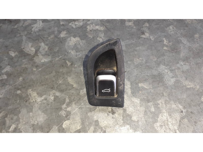 Recambio de interruptor para audi a4 berlina (8w2) referencia OEM IAM 8K0959831B  MALETERO