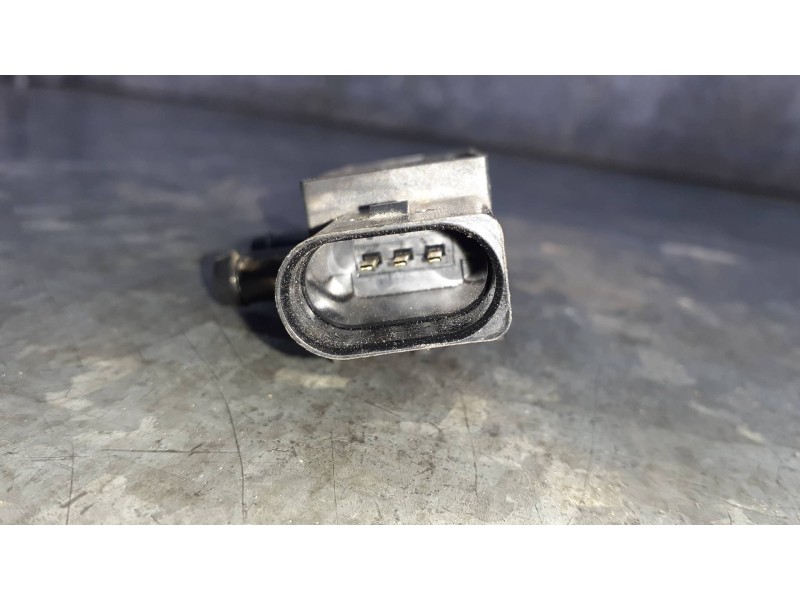 Recambio de sensor presion para audi a4 berlina (8w2) referencia OEM IAM 03L906051B  3 PINES