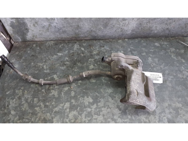 Recambio de pinza de freno trasera derecha para audi a4 berlina (8w2) referencia OEM IAM 32347485  2 PINES
