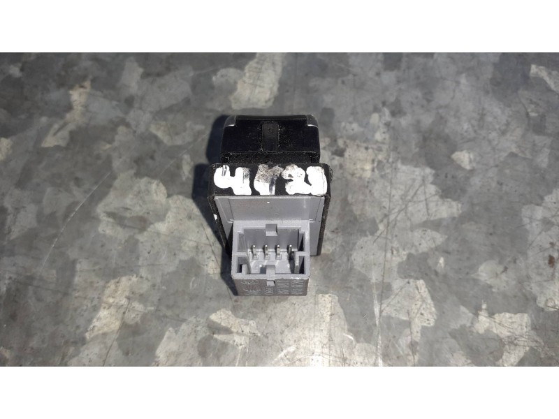 Recambio de elevalunas trasero izquierdo para audi a4 berlina (8w2) referencia OEM IAM 8K0959855B  4 PINES