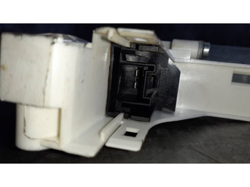 Recambio de motor elevalunas trasero derecho para audi a4 berlina (8w2) referencia OEM IAM 8K0959812A  