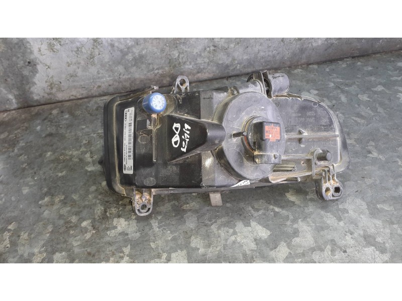 Recambio de faro antiniebla derecho para audi a4 berlina (8w2) referencia OEM IAM 8K0941700C  