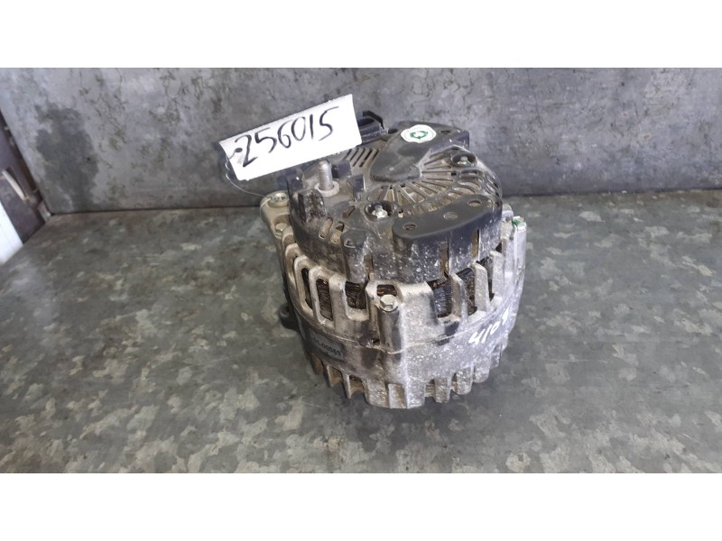 Recambio de alternador para audi a4 ber. (b8) básico referencia OEM IAM TG15C095 P0B31 LRA03114