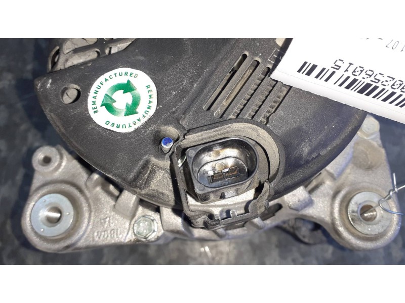 Recambio de alternador para audi a4 ber. (b8) básico referencia OEM IAM TG15C095 P0B31 LRA03114