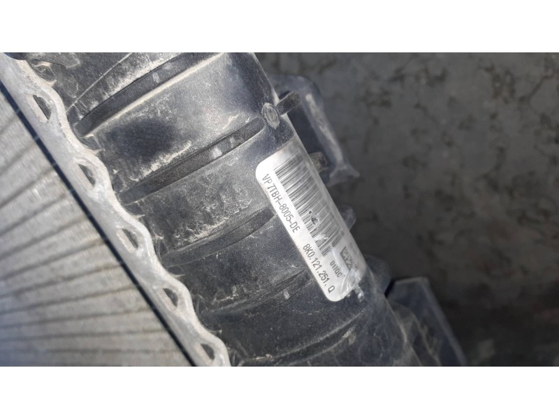 Recambio de radiador agua para audi a4 ber. (b8) básico referencia OEM IAM 8K0121251Q  