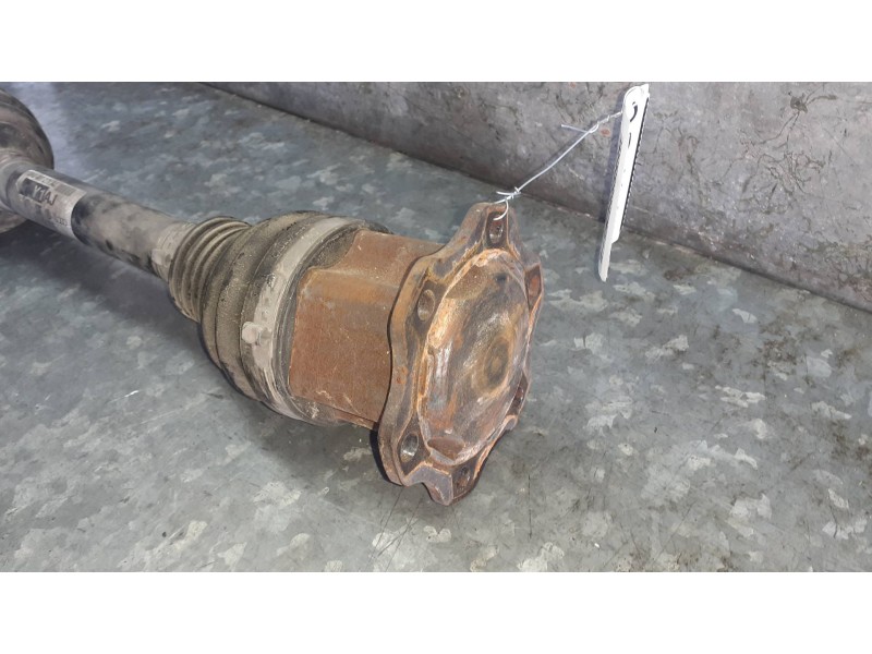 Recambio de transmision delantera derecha para audi a4 berlina (8w2) referencia OEM IAM 8K0407271AJ  