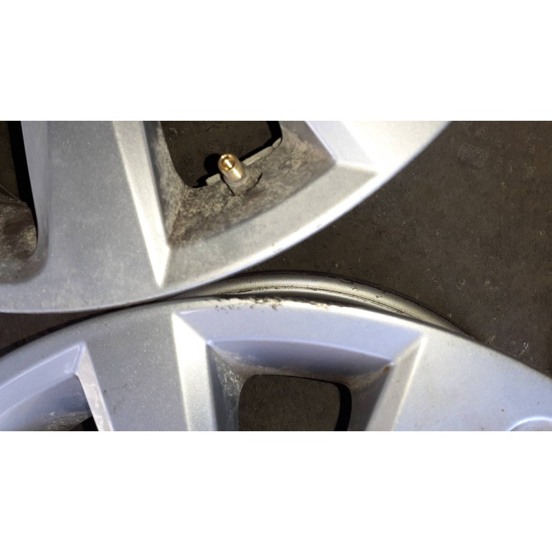 Recambio de juego llantas para seat ibiza (kj1) referencia OEM IAM 6F0601025G 5.5JX15  Recambio de juego llantas para seat ibiza (kj1) referencia OEM IAM 6F0601025G 5.5JX15