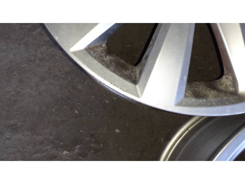 Recambio de juego llantas para seat ibiza (kj1) referencia OEM IAM 6F0601025G 5.5JX15  Recambio de juego llantas para seat ibiza (kj1) referencia OEM IAM 6F0601025G 5.5JX15