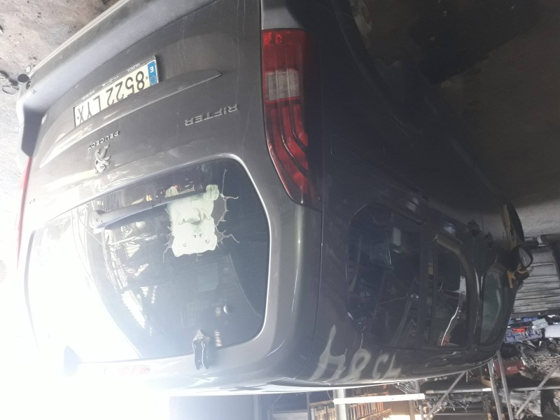 peugeot rifter del año 2022