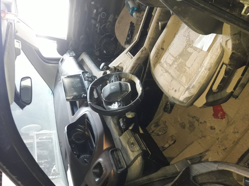 peugeot rifter del año 2022