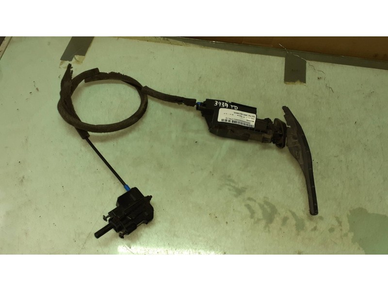Recambio de moldura para ford focus lim. business referencia OEM IAM BM51A247B50AL 0104132601X CABLE PUERTA