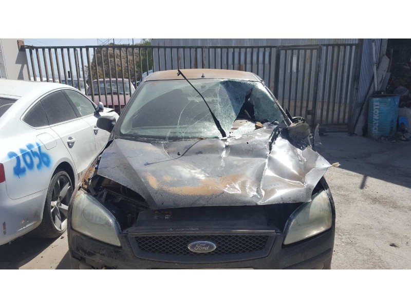ford focus berlina (cap) del año 2005