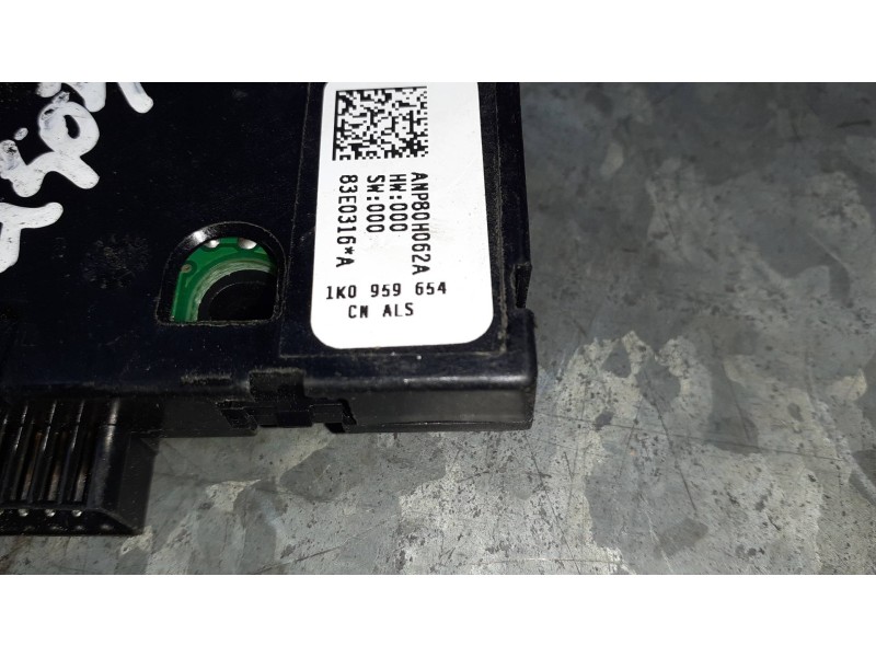 Recambio de sensor angulo de giro para volkswagen caddy ka/kb (2k) referencia OEM IAM 1K0959654  