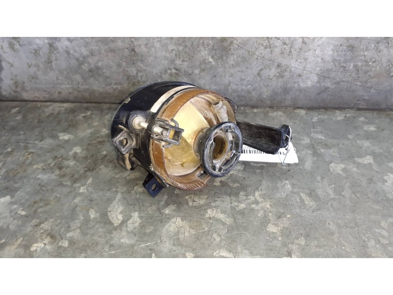 Recambio de faro antiniebla izquierdo para volkswagen caddy ka/kb (2k) referencia OEM IAM 27128100  