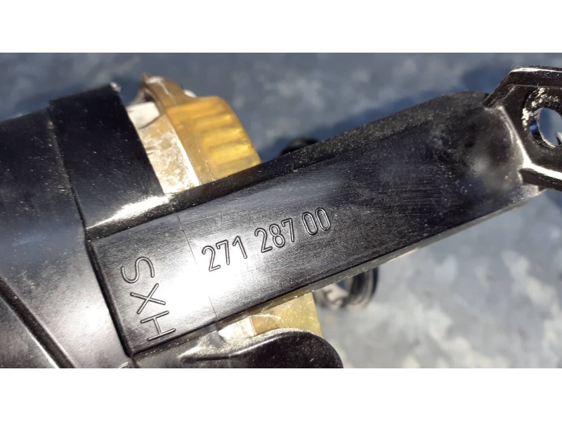 Recambio de faro antiniebla izquierdo para volkswagen caddy ka/kb (2k) referencia OEM IAM 27128100  