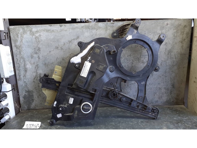 Recambio de elevalunas delantero izquierdo para peugeot rifter referencia OEM IAM 9840175880 ELECTRICO SIN MOTOR