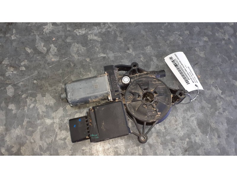 Recambio de motor elevalunas delantero izquierdo para peugeot rifter referencia OEM IAM 9837832780  6 PINES