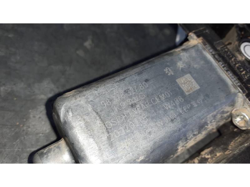 Recambio de motor elevalunas delantero izquierdo para peugeot rifter referencia OEM IAM 9837832780  6 PINES
