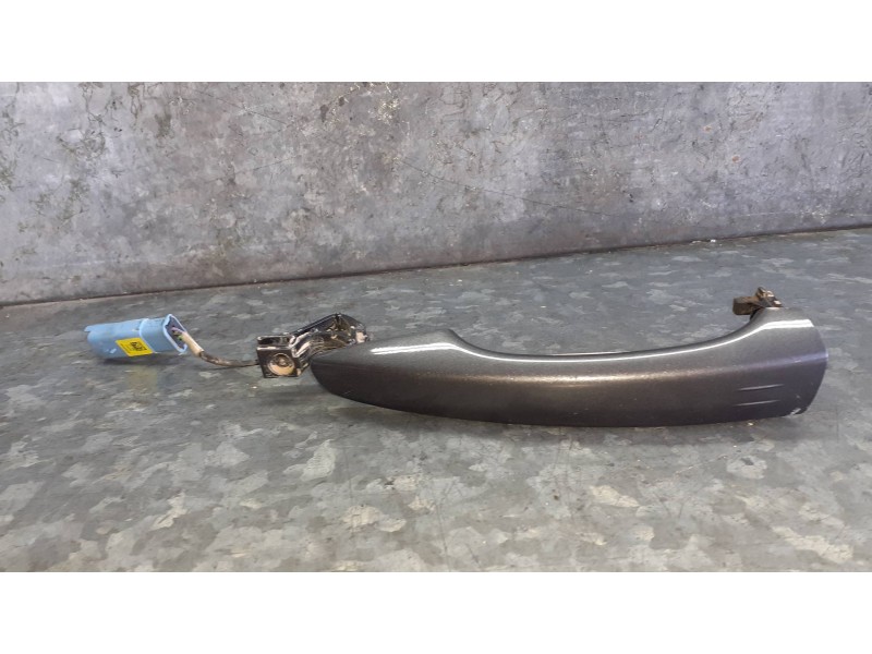 Recambio de maneta exterior delantera izquierda para peugeot rifter referencia OEM IAM 98180826  093453E22