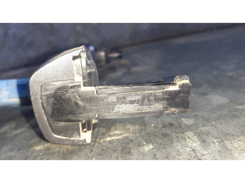 Recambio de maneta exterior delantera izquierda para peugeot rifter referencia OEM IAM 98180826  093453E22
