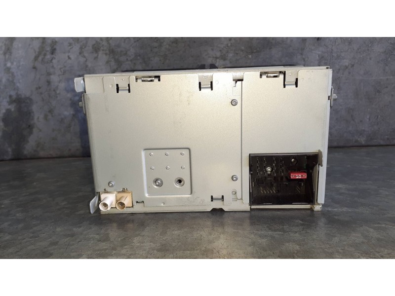 Recambio de sistema audio / radio cd para volkswagen caddy ka/kb (2k) referencia OEM IAM 1K0035186AD  