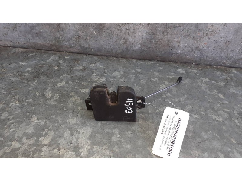 Recambio de cerradura maletero / porton para volkswagen caddy ka/kb (2k) referencia OEM IAM 2K0827506B  