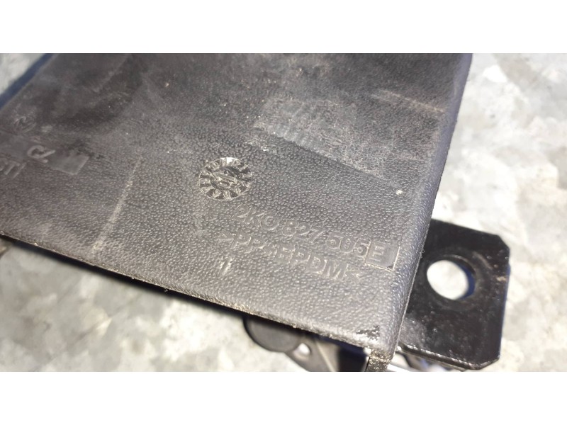 Recambio de cerradura maletero / porton para volkswagen caddy ka/kb (2k) referencia OEM IAM 2K0827505E  3 PINES